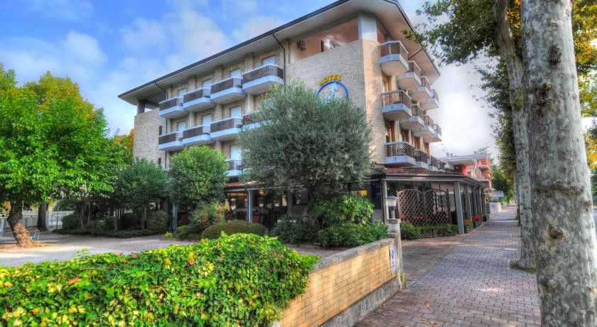 Al Cavallino Bianco Lignano Sabbiadoro Zewnętrze zdjęcie